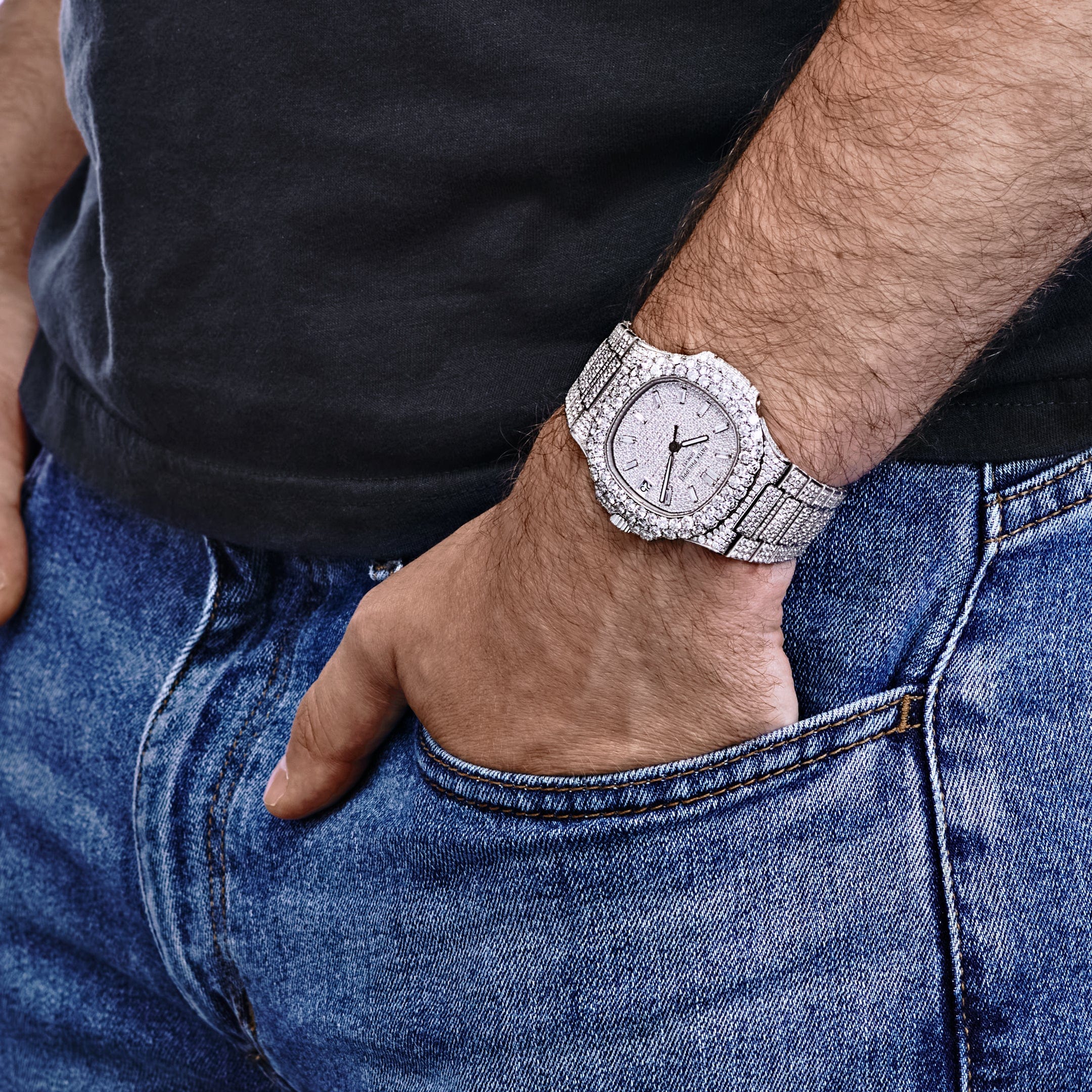 Patek Philippe Nautilus 5711/1A-011 Stainless Steel with Aftermarket Diamond Pavé Bezel and Case (2012) - Image 2