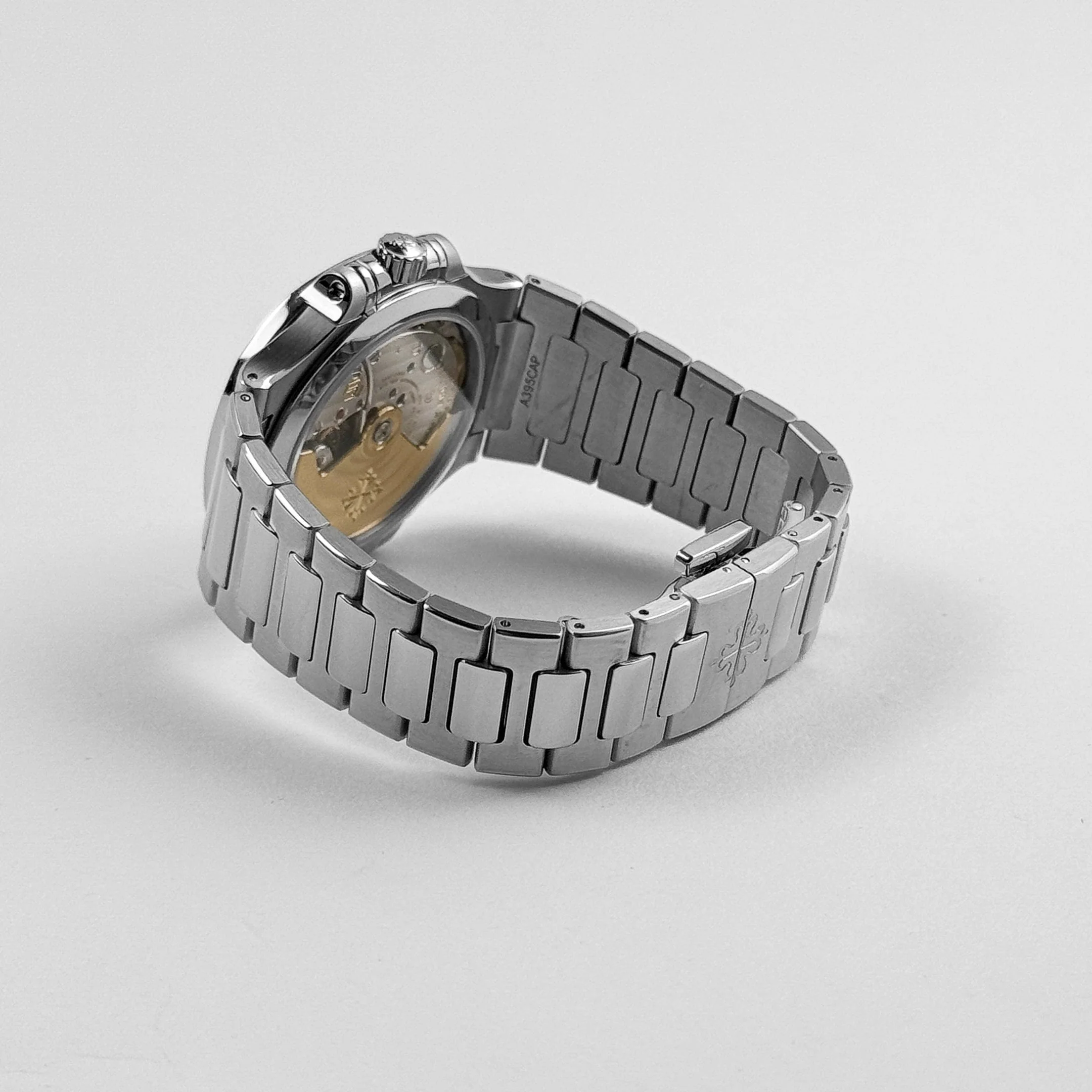 Patek Philippe Nautilus 7118/1200A-010 'Ladies' Stainless Steel Silver Dial Diamond Bezel (2022) - Image 11