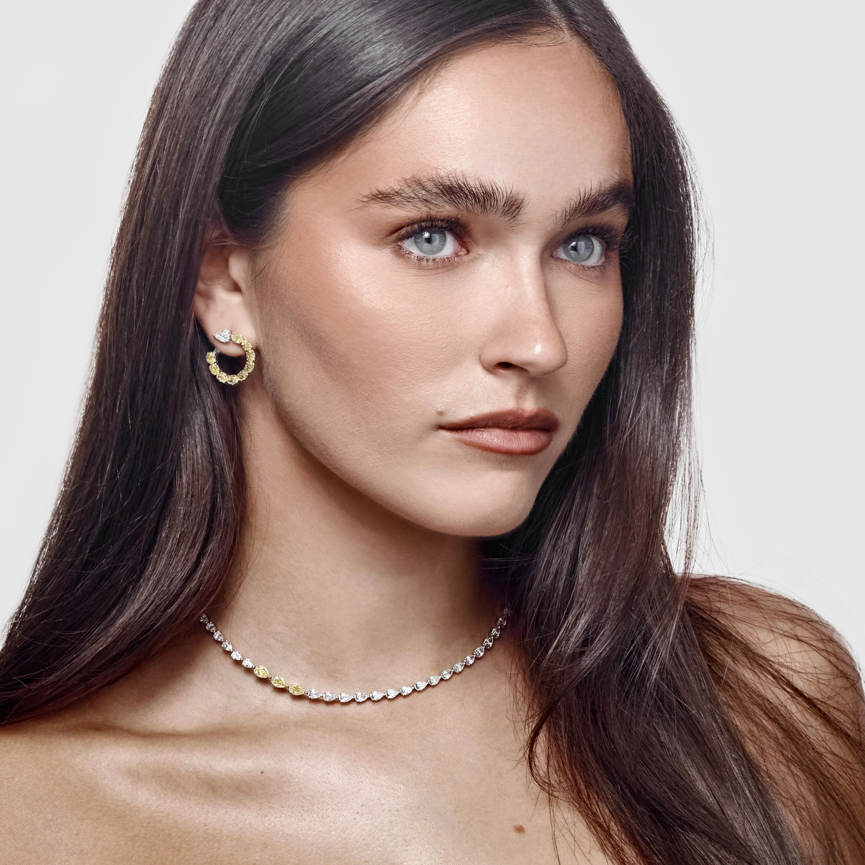 Pear-Shaped Diamond Riviera Tennis Necklace with Yellow Diamonds - Image 3