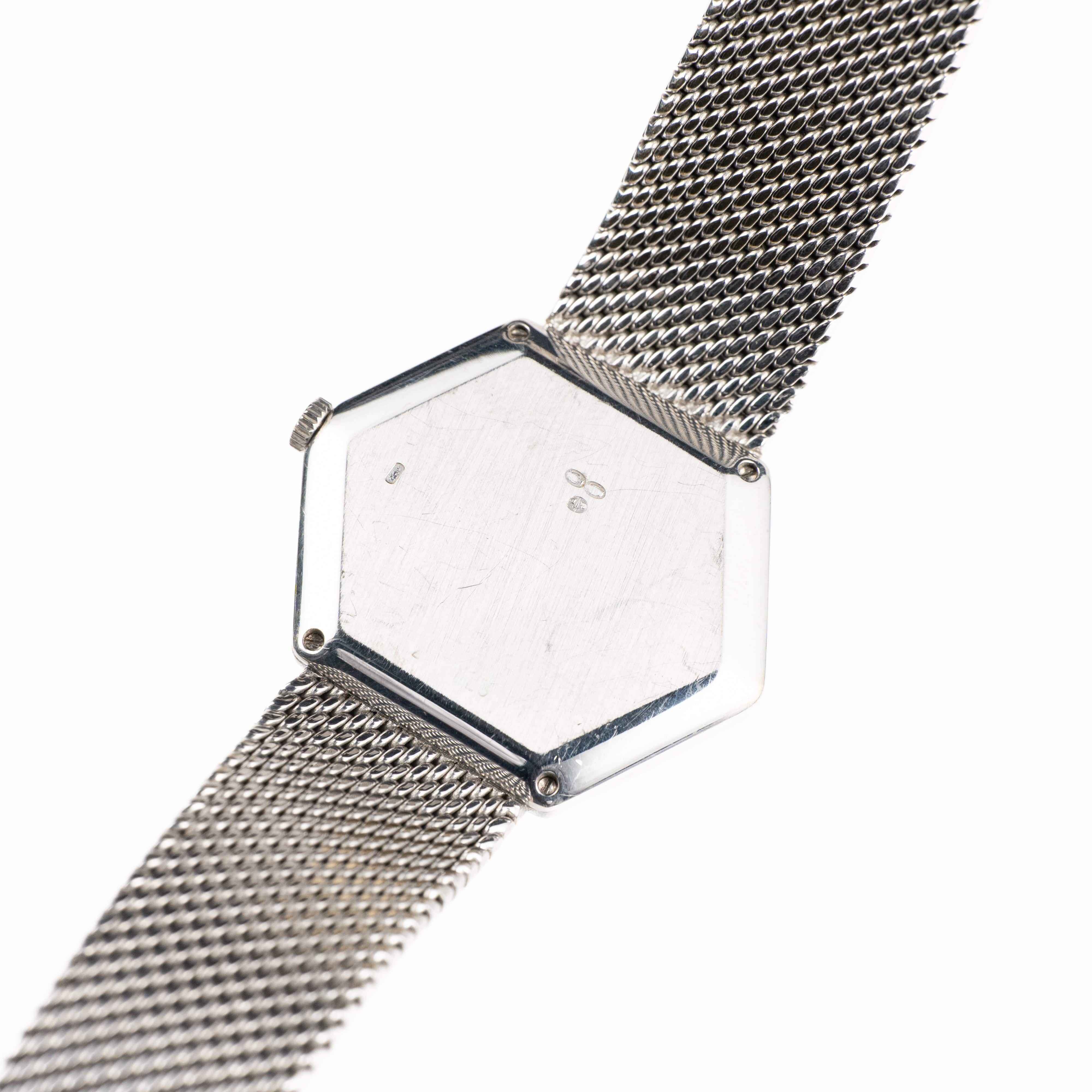 Piaget 9557B2 Hexagon White Gold Malachite Diamond Dial - Image 12