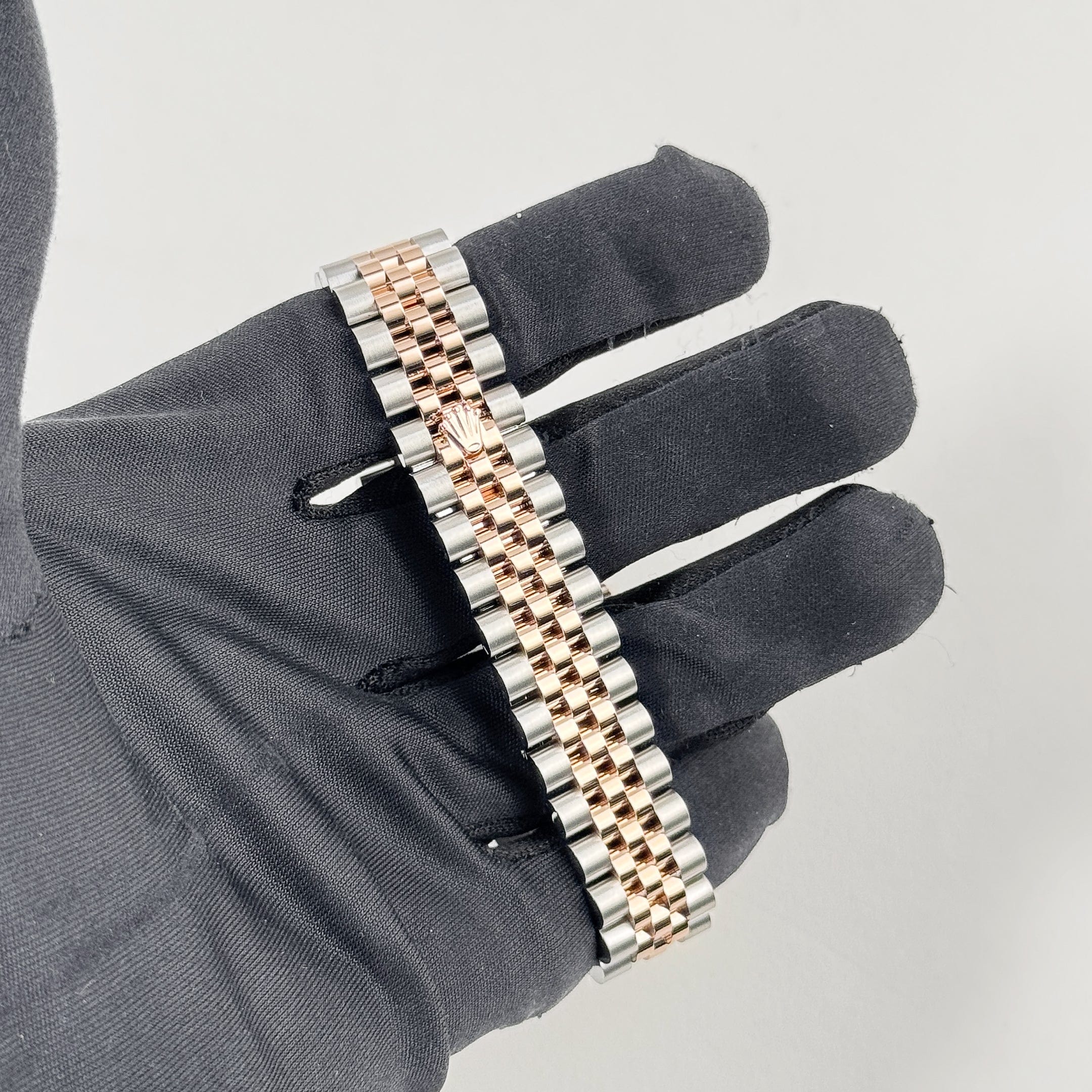 Rolex Datejust 31 278271 'Ladies' Stainless Steel Rose Gold White Roman Numerals Dial (2025) - Image 10