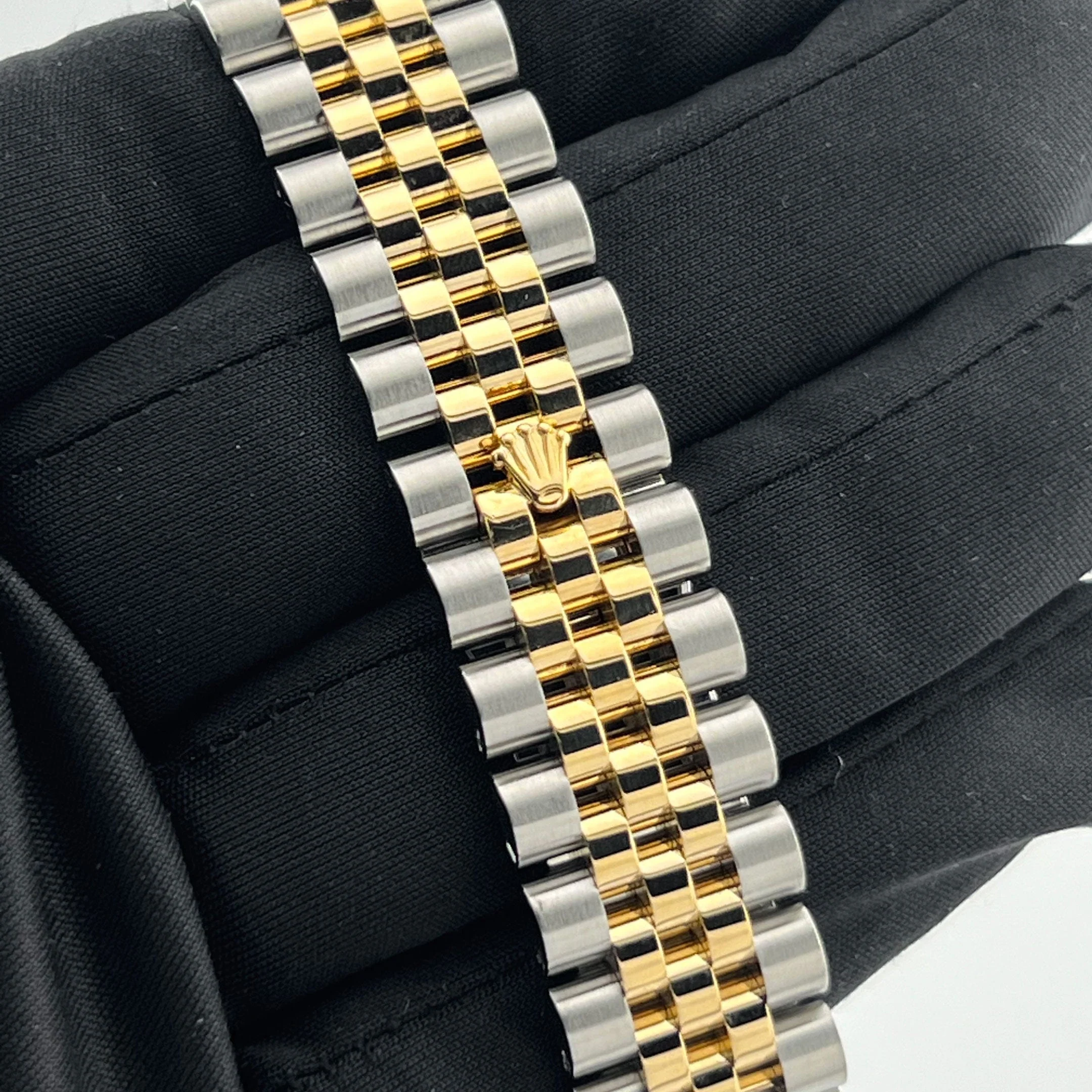 Rolex Datejust 36 116233 Yellow Gold Stainless Steel Black Diamond Dial Jubilee (2013) - Image 10