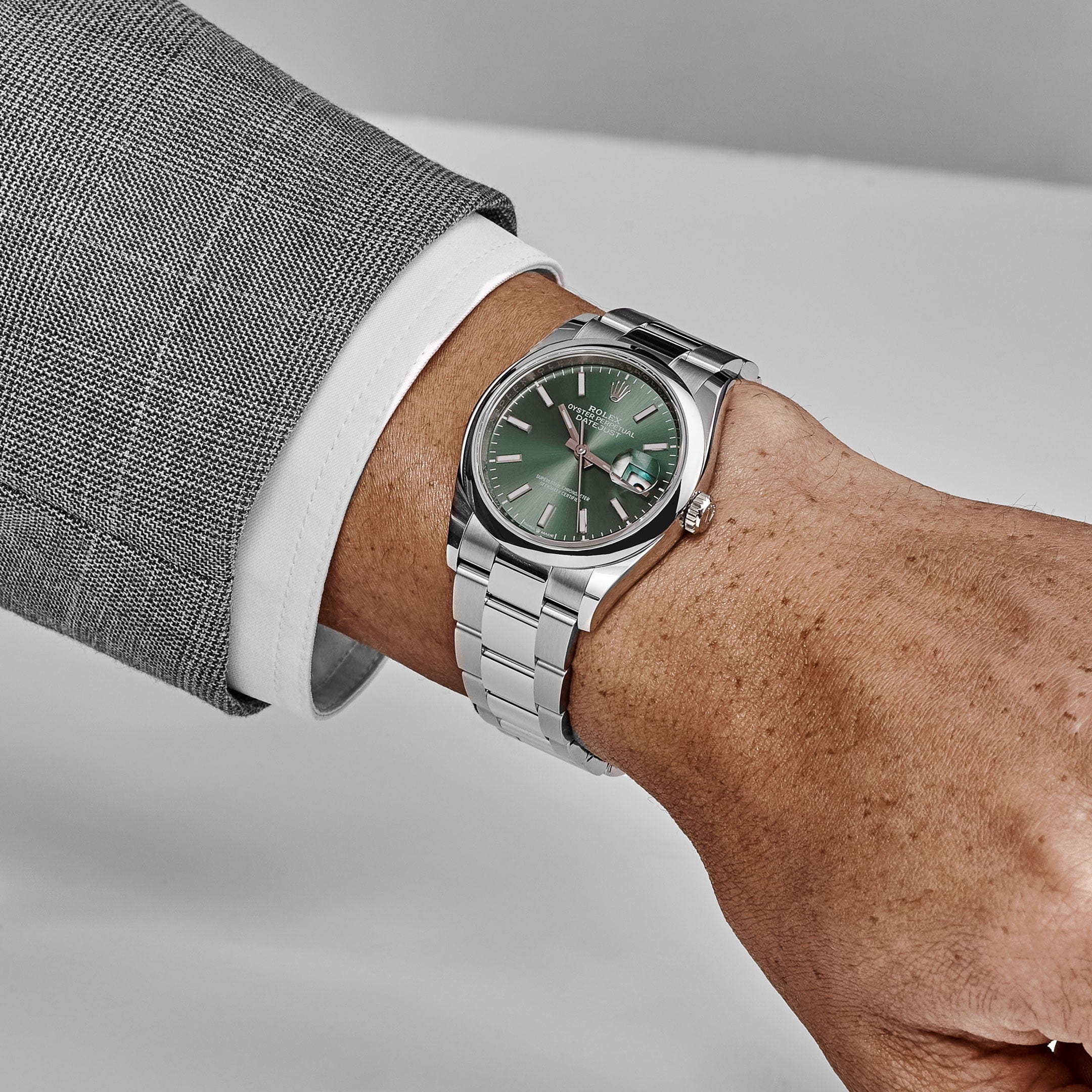 Rolex Datejust 36 126200 Stainless Steel Mint Green Dial Oyster (2025) - Image 2
