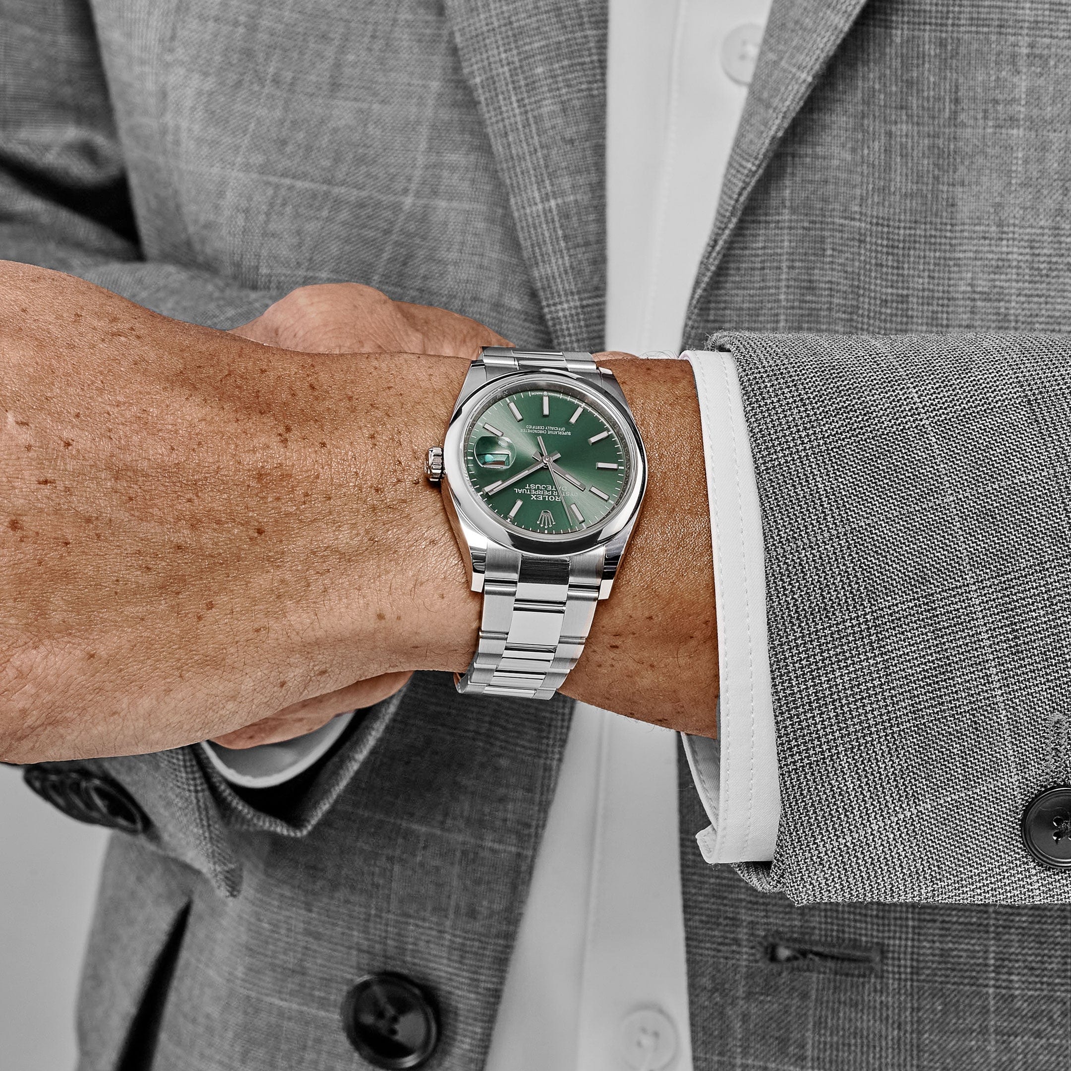 Rolex Datejust 36 126200 Stainless Steel Mint Green Dial Oyster (2025) - Image 3