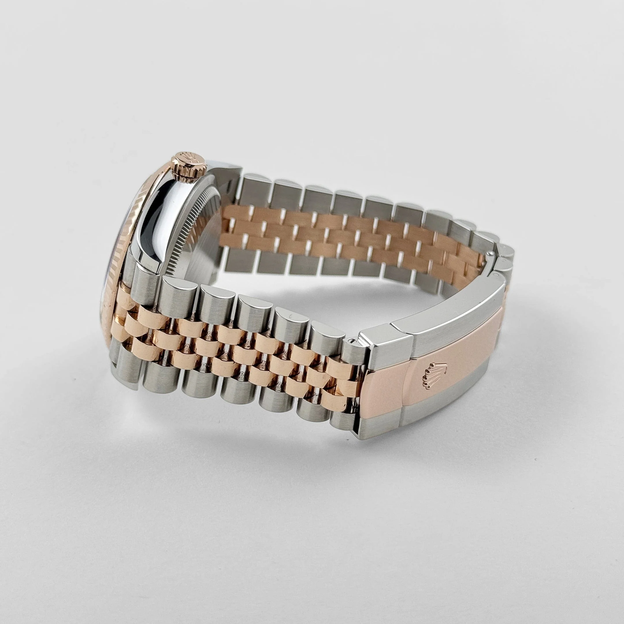 Rolex Datejust 36 126231 Rose Gold Stainless Steel Silver Fluted Motif Dial (2024) - Image 10