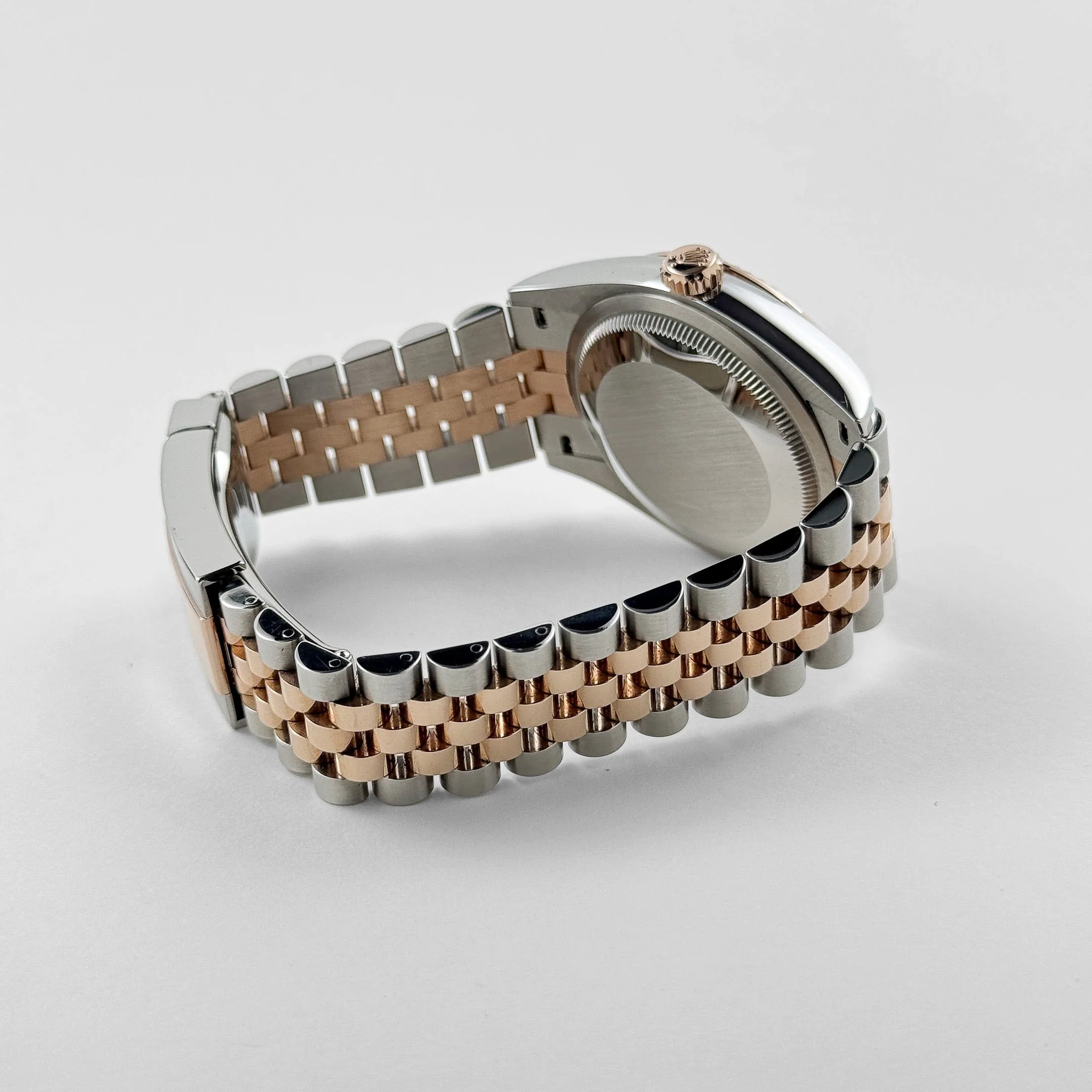 Rolex Datejust 36 126231 Rose Gold Stainless Steel Silver Fluted Motif Dial (2024) - Image 9