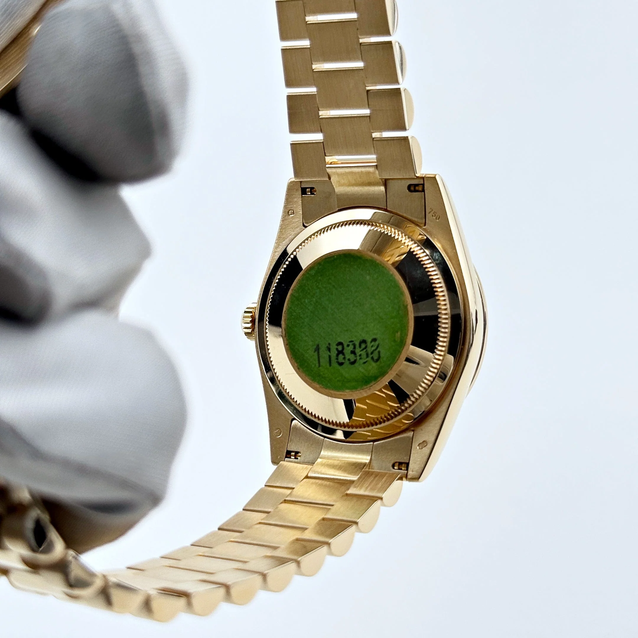 Rolex Day-Date 118388 Yellow Gold White Mother of Pearl Dial Diamond Bezel (2008) - Image 11