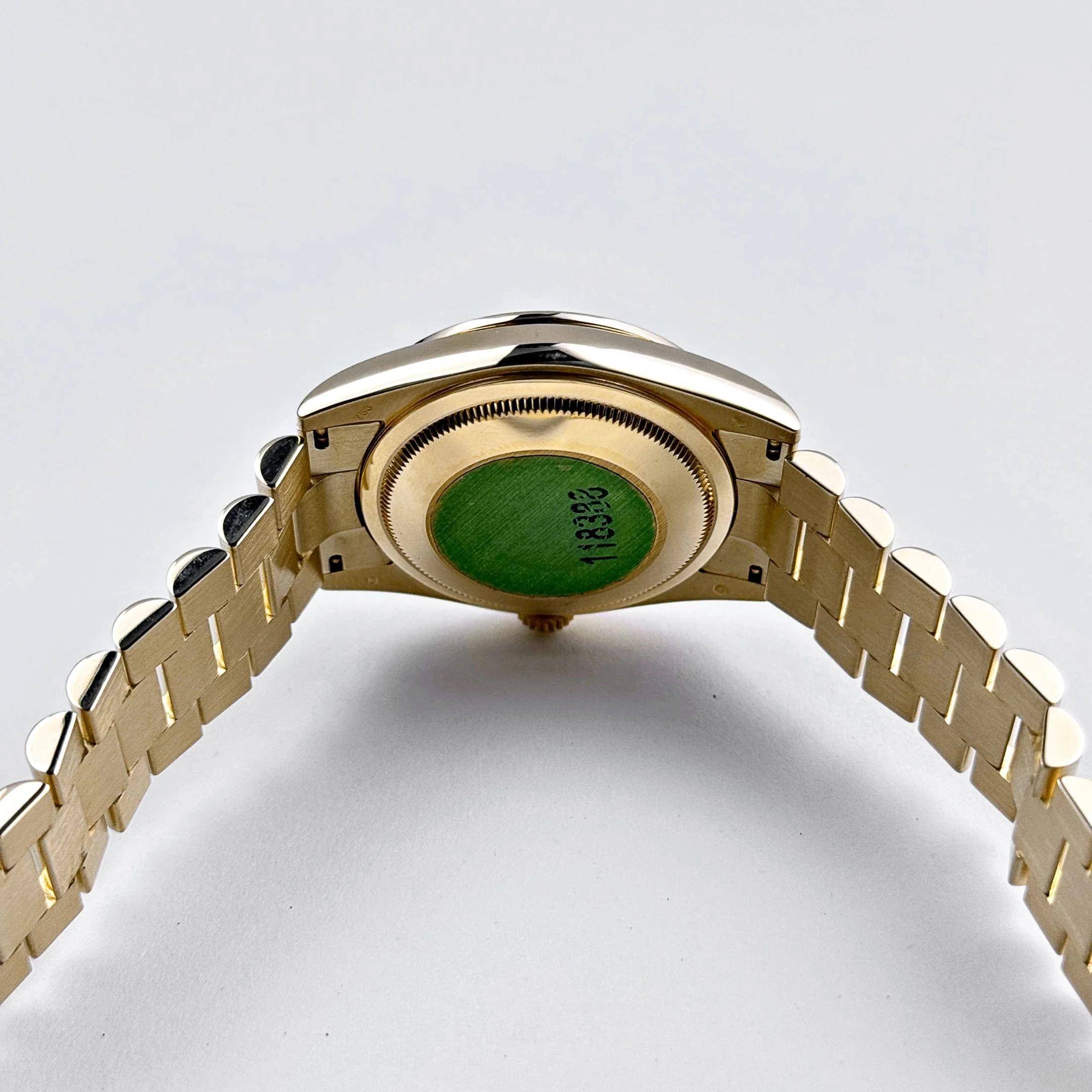 Rolex Day-Date 118388 Yellow Gold White Mother of Pearl Dial Diamond Bezel (2008) - Image 8