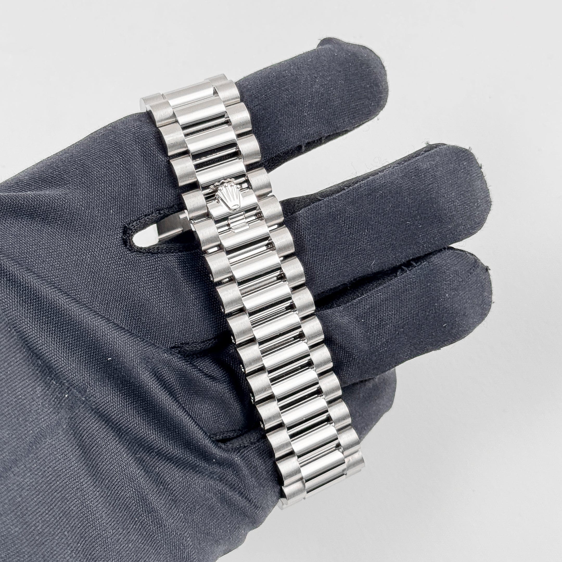 Rolex Day-Date 36 128349RBR White Gold Diamond Bezel Pink Diamond Dial (2020) - Image 11