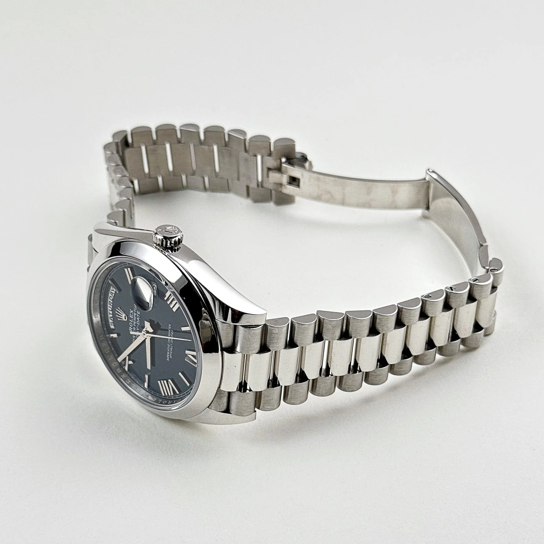 Rolex Day-Date 40 228206 Platinum Blue Dial (2022) - Image 4