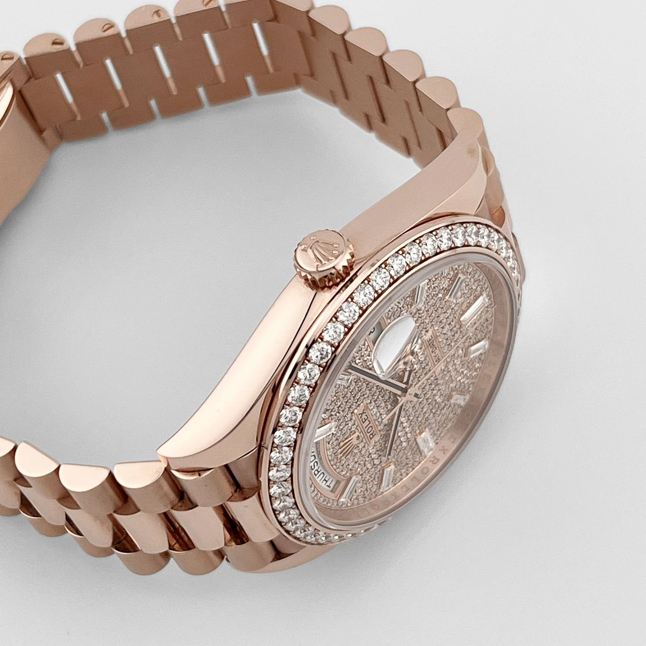 Rolex Day-Date 40 228345RBR Rose Gold Diamond Dial Diamond Bezel (2024) - Image 6