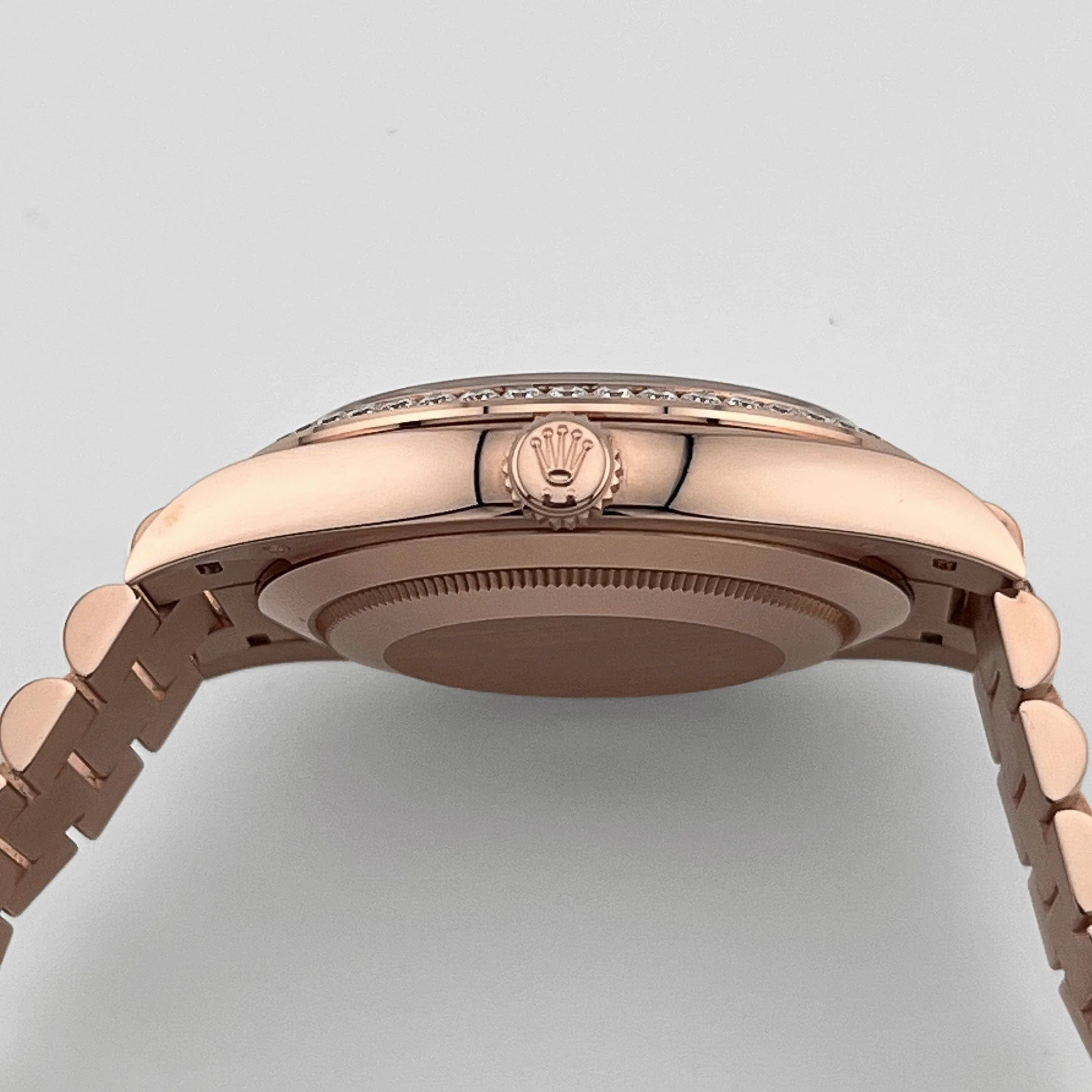 Rolex Day-Date 40 228345RBR Rose Gold Diamond Dial Diamond Bezel (2024) - Image 7