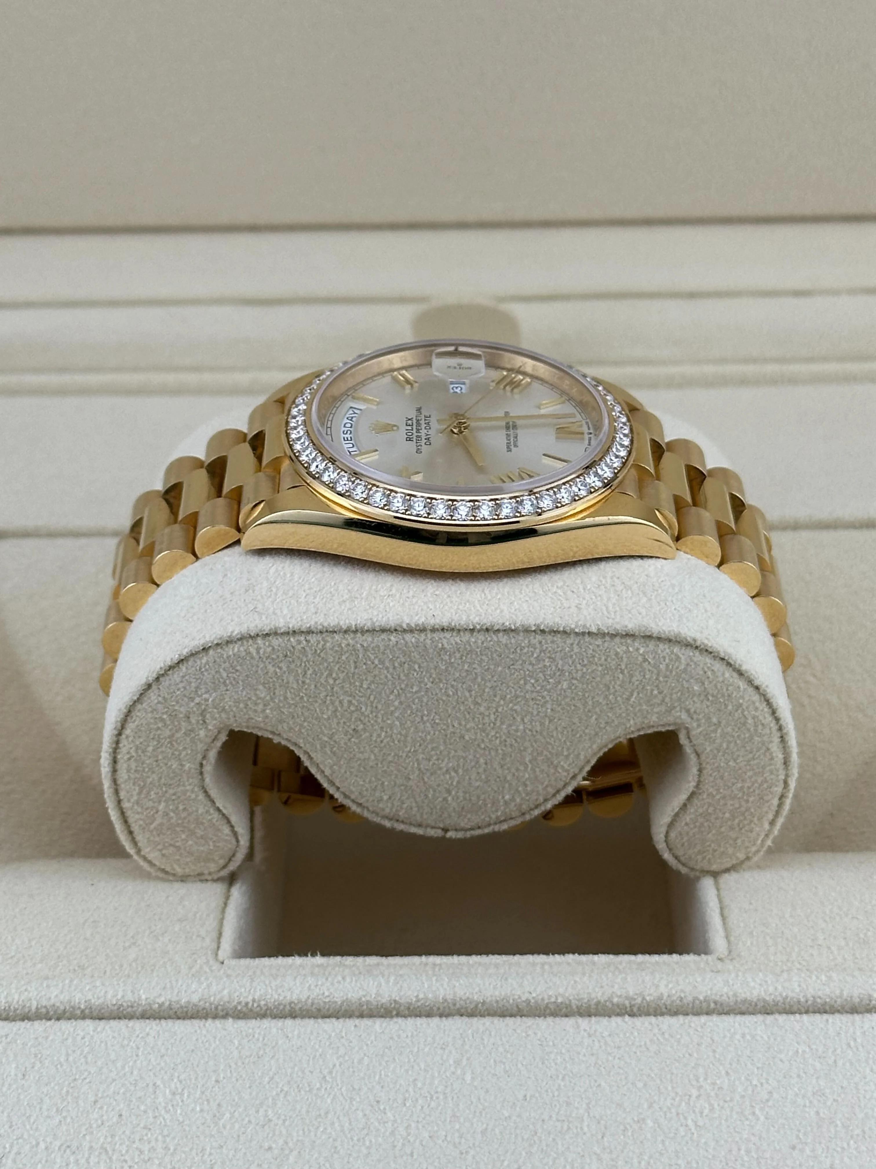 Rolex Day-Date 40 228348RBR Yellow Gold Diamond Bezel Silver Dial (2021) - Image 3