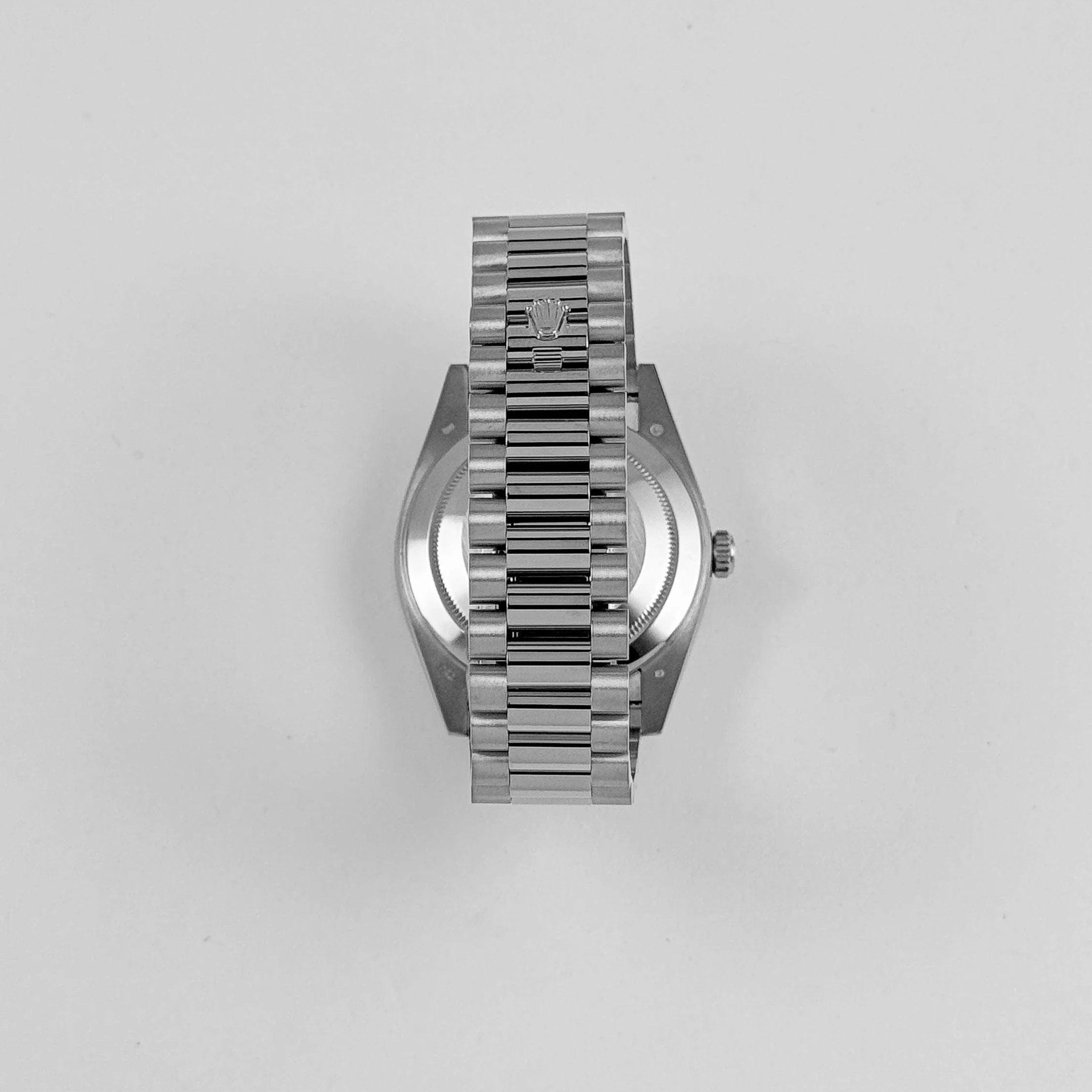 Rolex Day-Date 40 228349RBR White Gold Olive Green Dial Diamond Bezel (2021) - Image 12