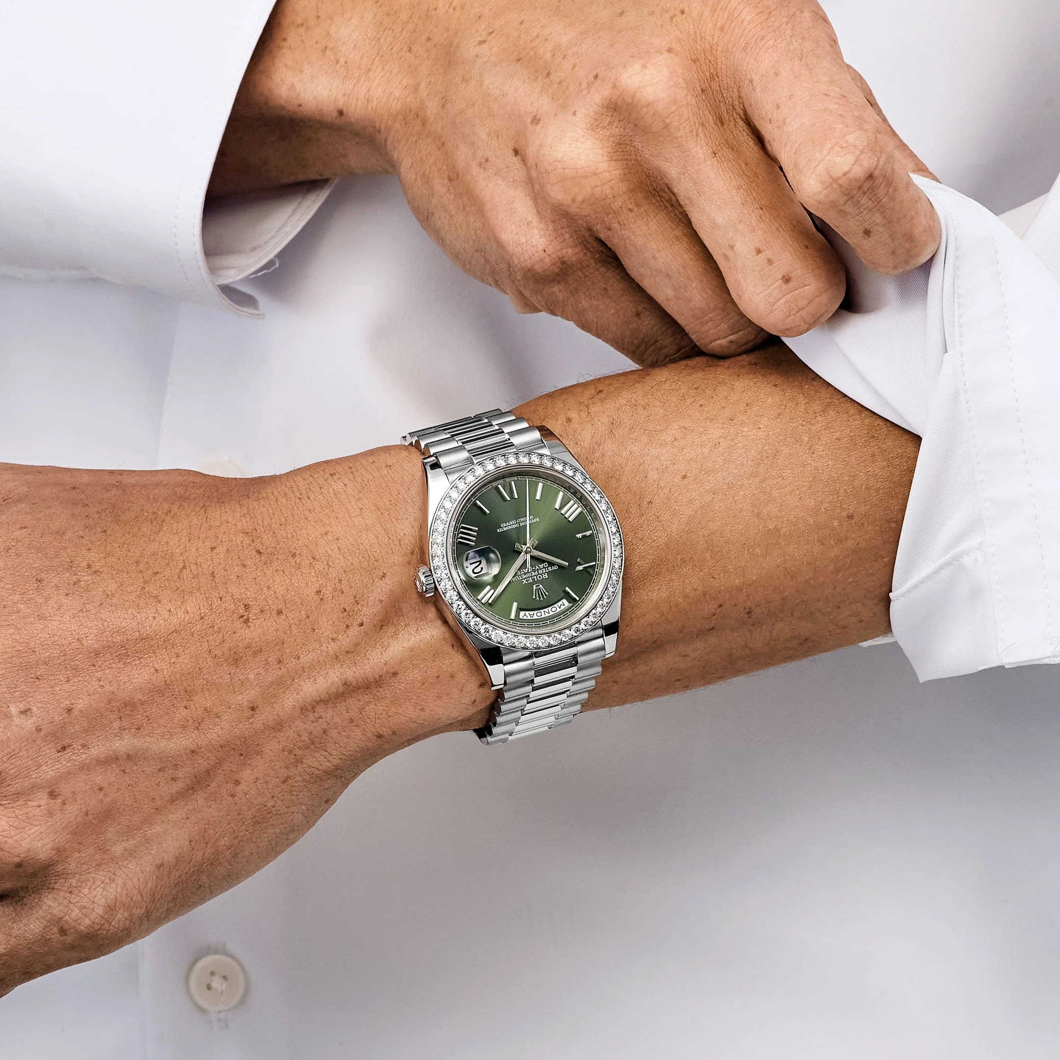 Rolex Day-Date 40 228349RBR White Gold Olive Green Dial Diamond Bezel (2021) - Image 3