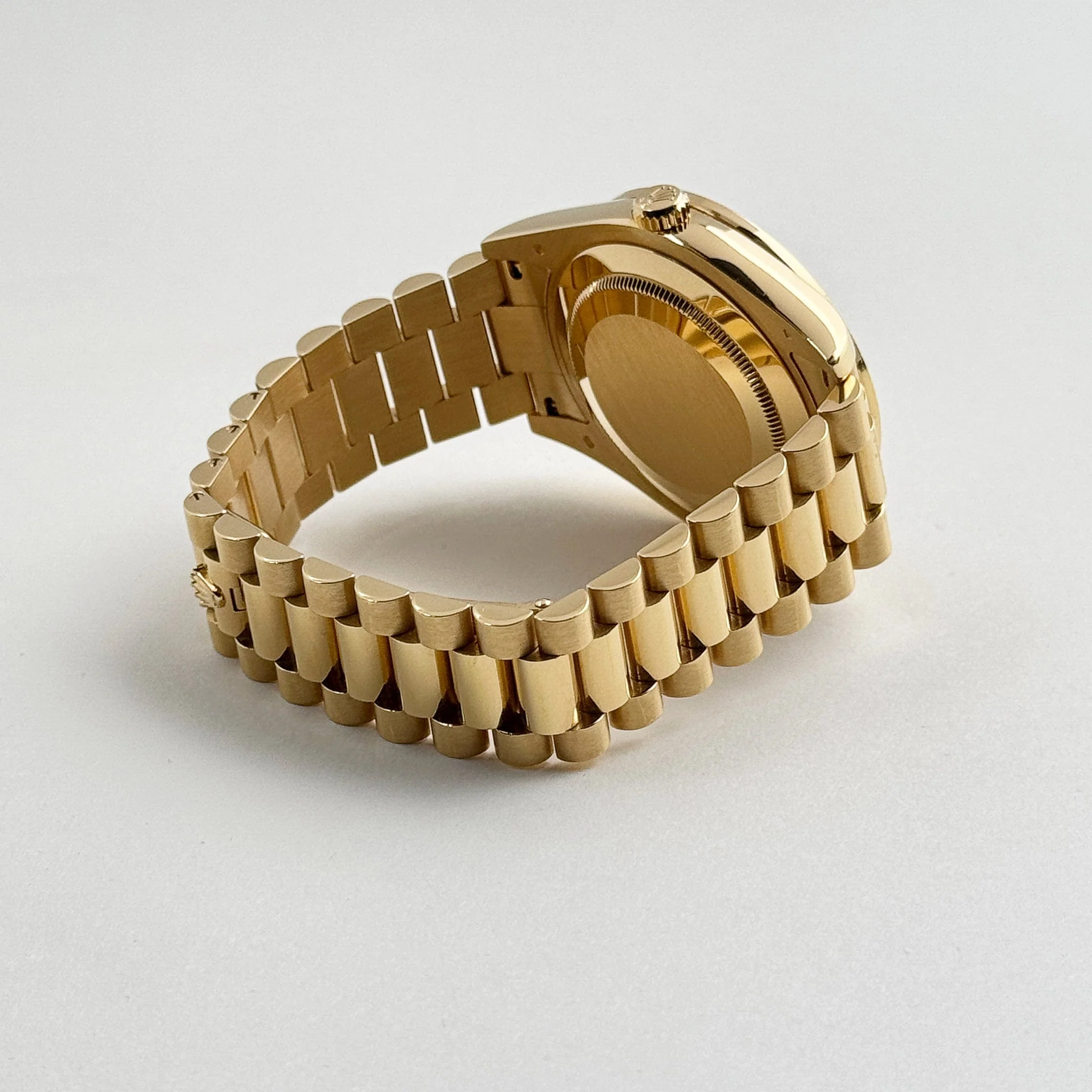 Rolex Day-Date II 218398 Yellow Gold Champagne Ruby Dial Diamond Bezel (2010) - Image 8