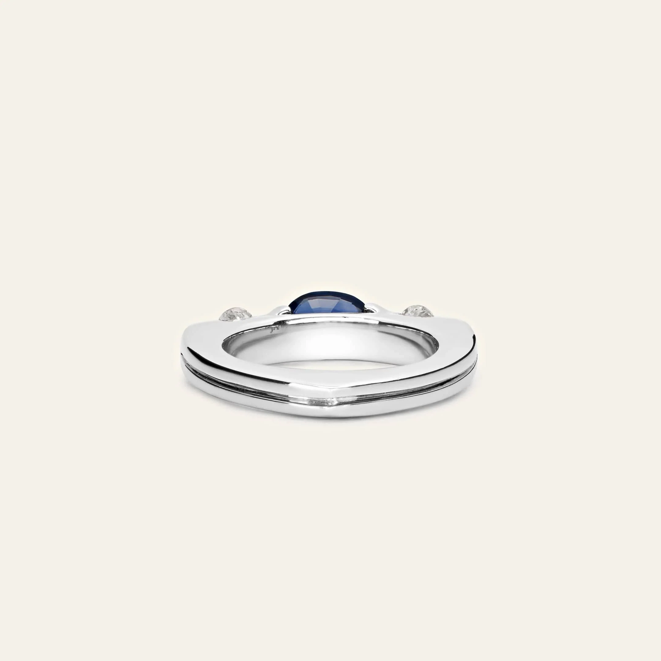 Sapphire and Diamond Ring - Image 5