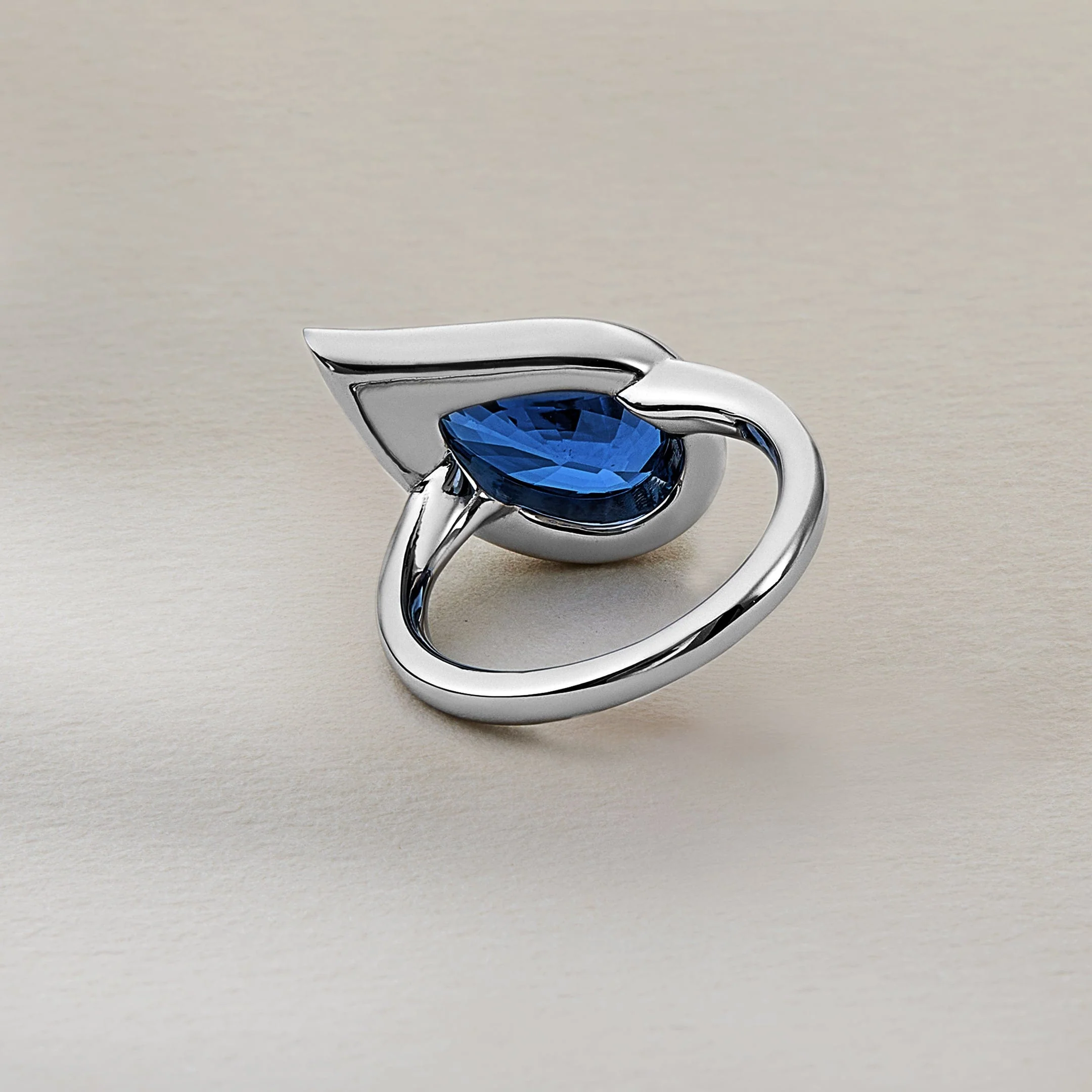 Mika Pinky Ring in White Gold with Pear Blue Sapphire - Image 3