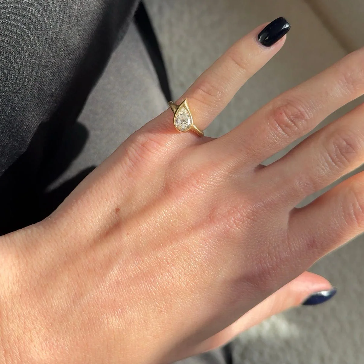 Small Mika Pinky Ring in Yellow Gold with Pear Diamond - Image 5