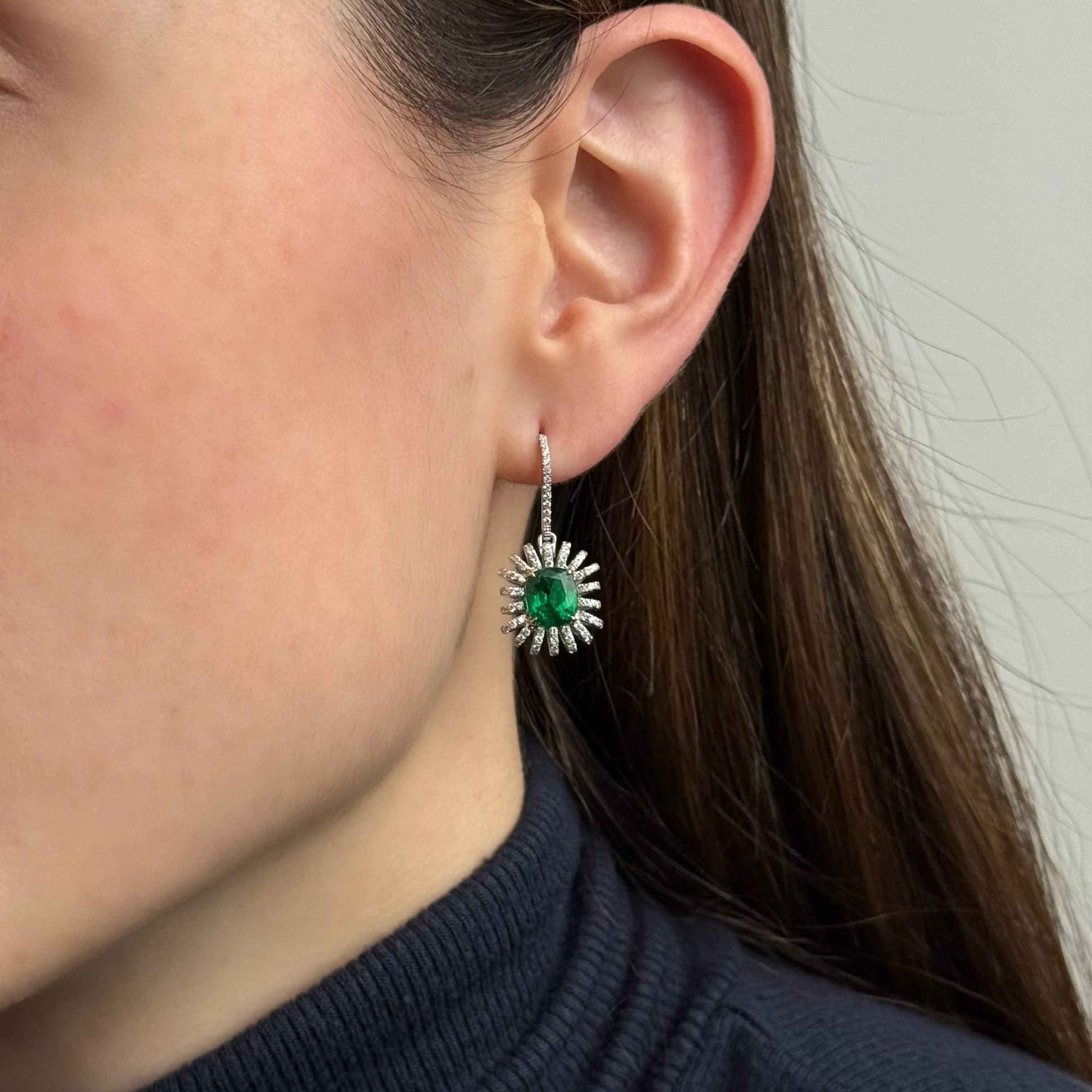 Star Emerald and Diamond Earrings - Image 2