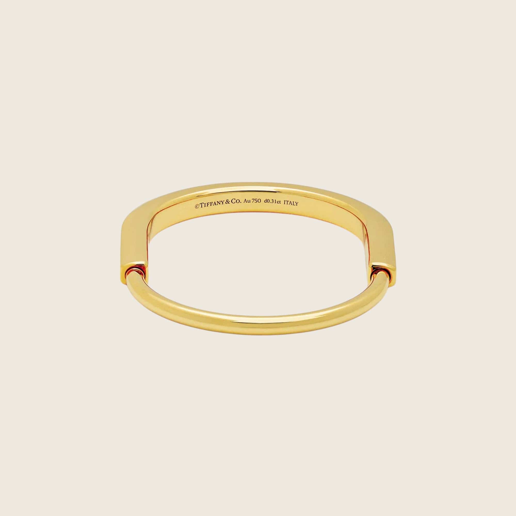 Tiffany & Co. Lock Bangle in Yellow Gold with Diamond Accents 70185407 - Image 4