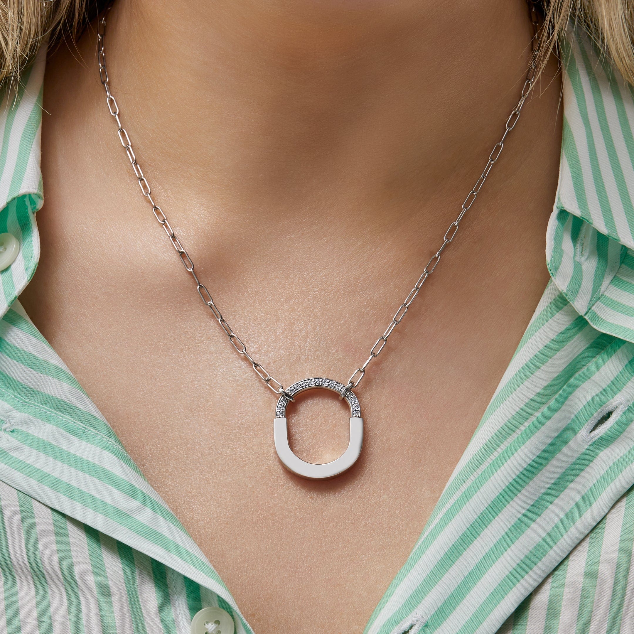 Tiffany & Co. Lock Necklace in White Gold with Diamonds 72342119 - Image 2