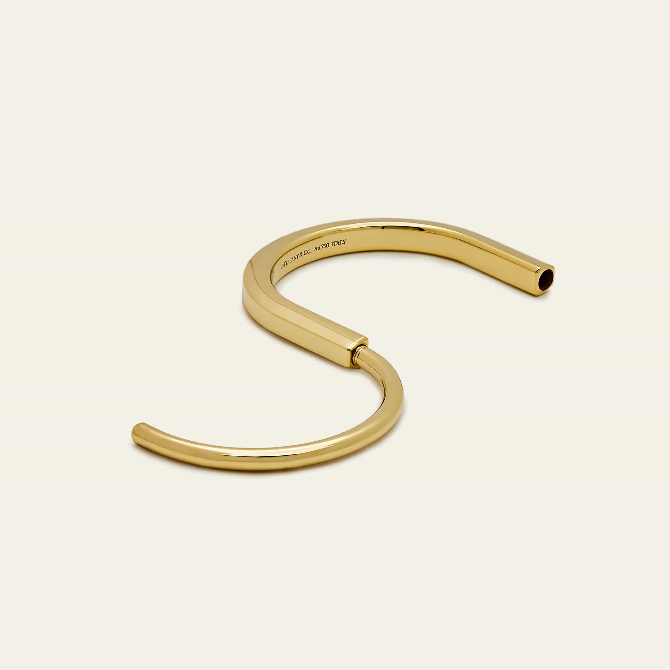 Tiffany & Co. Lock Bangle in Yellow Gold 70185636 - Image 6