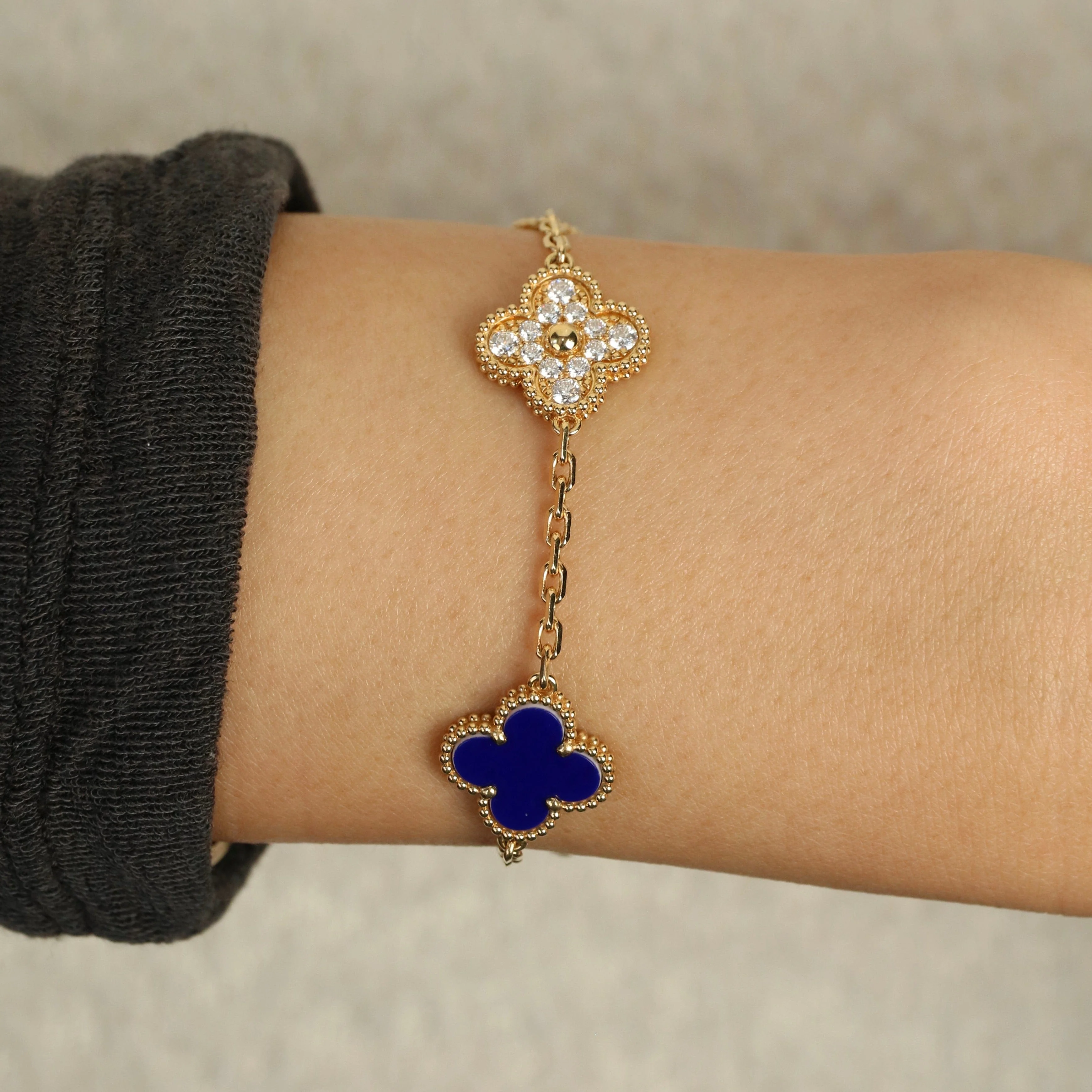 Van Cleef & Arpels Vintage Alhambra Bracelet - Image 2